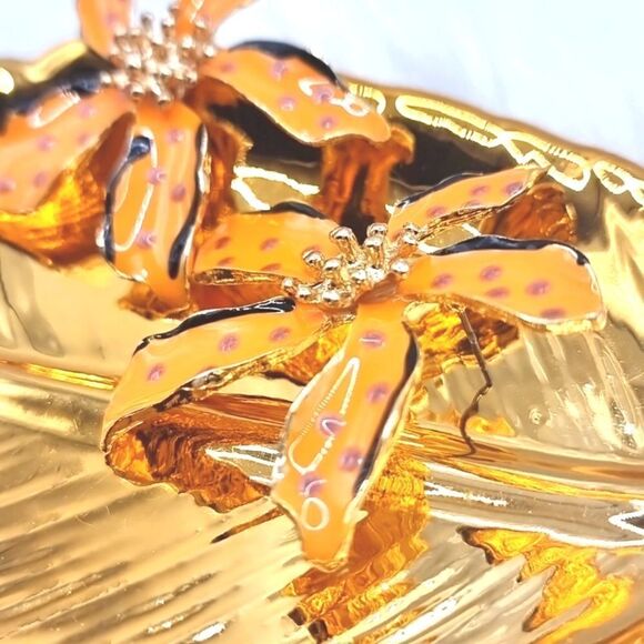 New ZARA tropical flower stud earrings - Picture 5 of 13